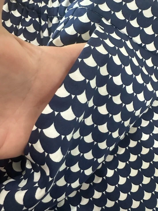 Boden Danby Flat Front Pull On Navy White Nautical Geometric Print Shorts - Picture 7 of 7